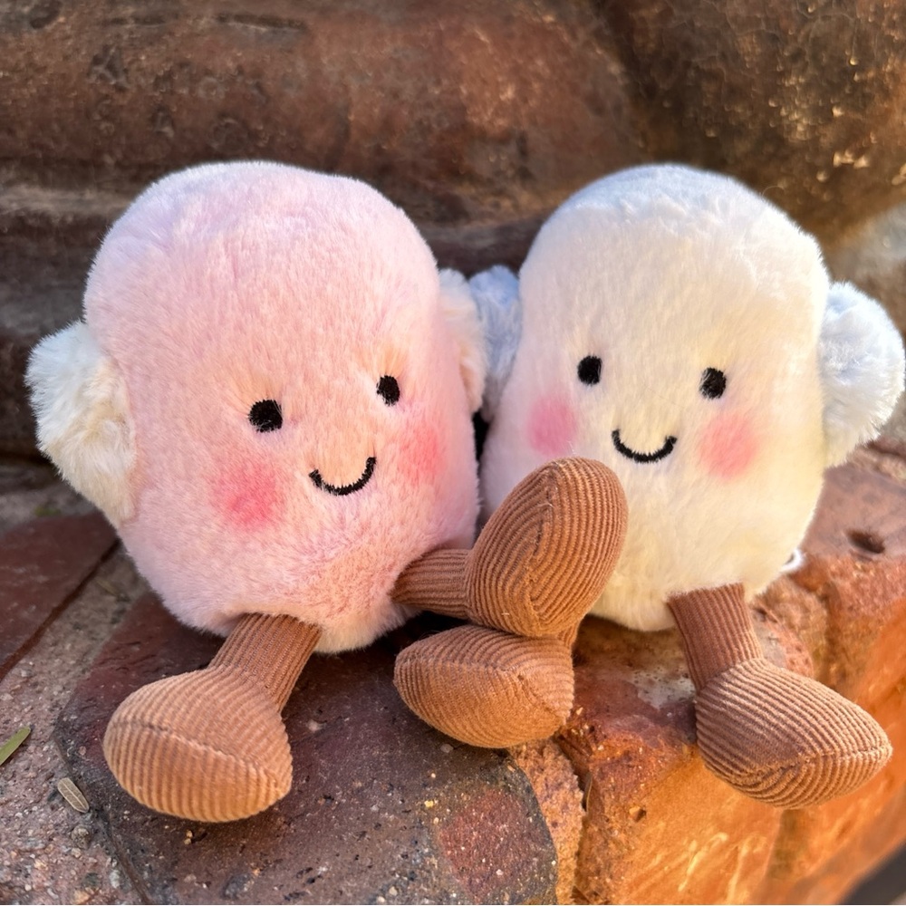 Jellycat Amuseables TOASTIE Pink & White MARSHMALLOWS NWT out of stock